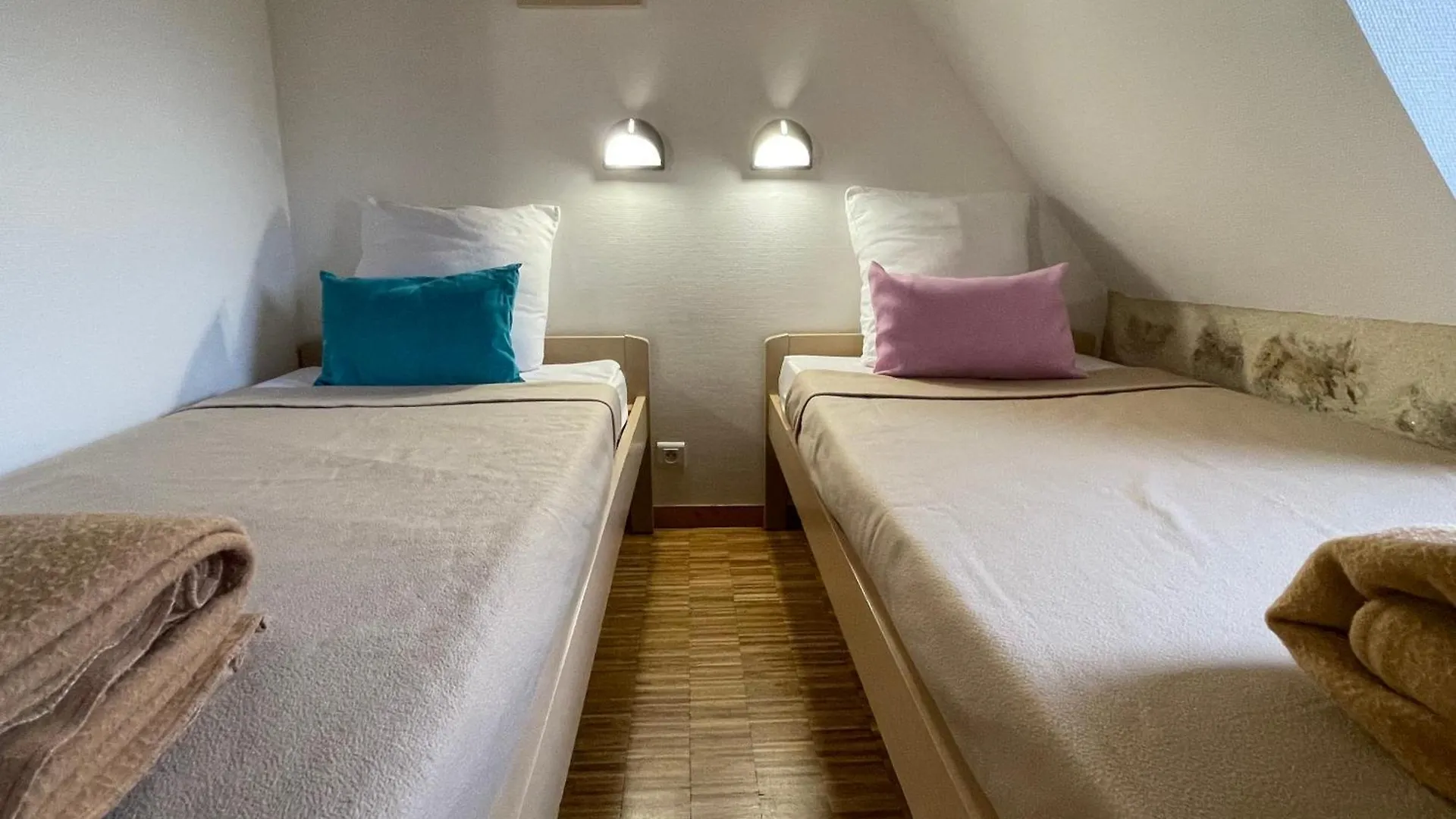 Gite Et Hostel Le Ty Bihui Bieuzy-les Eaux Francia