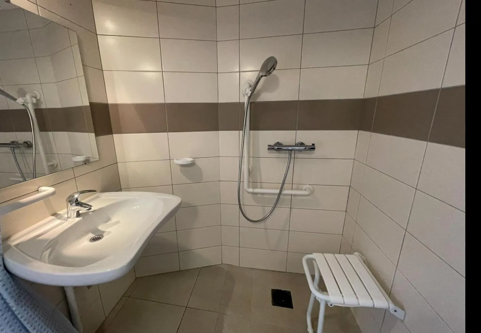 Gite Et Hostel Le Ty Bihui Bieuzy-les Eaux