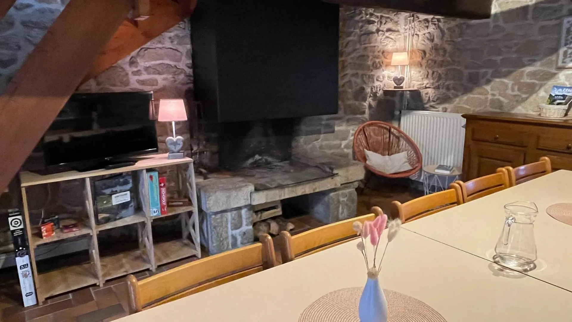 Gite Et Hostel Le Ty Bihui Bieuzy-les Eaux Francia